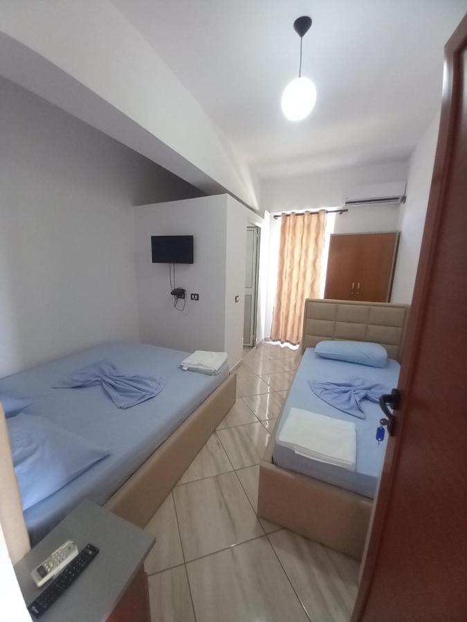 Bar Restorant Hotel Altini Vlore Luaran gambar